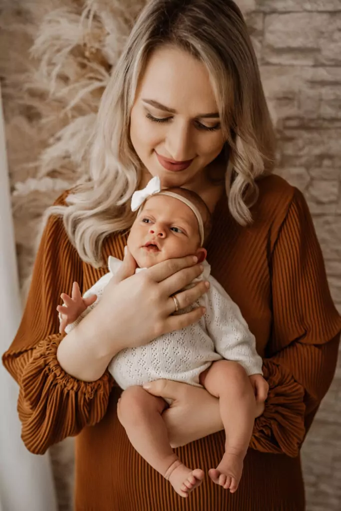 Baby- und Familienshooting Mama mit Baby