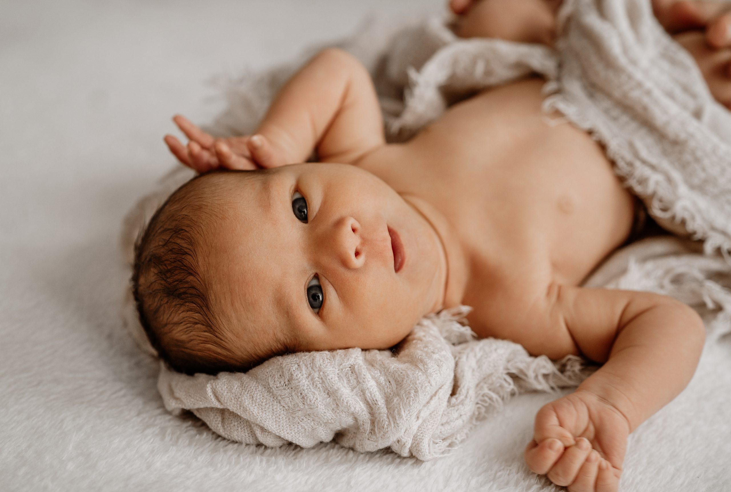 Neugeborenes alleine